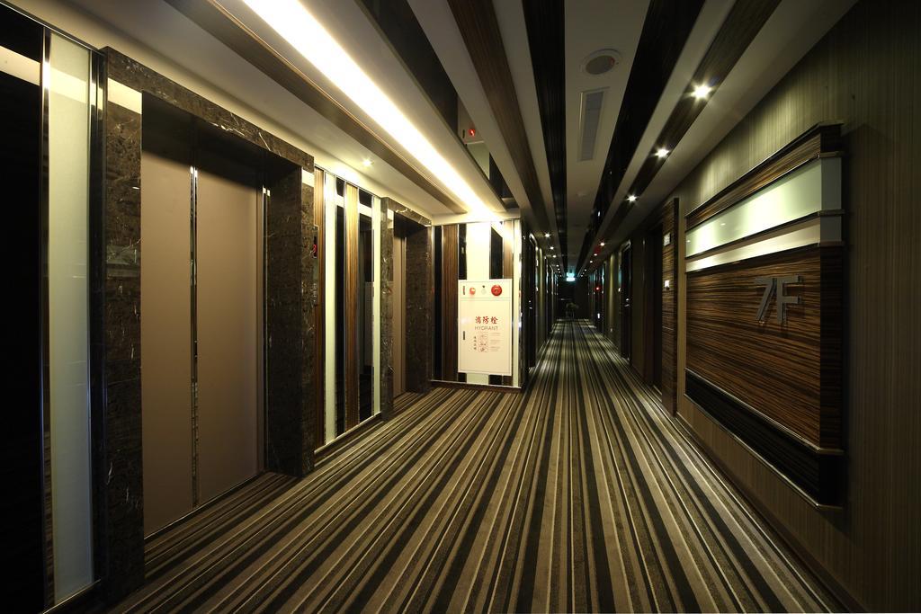 宜都大飯店 Idol Hotel Kaohsiung Eksteriør bilde