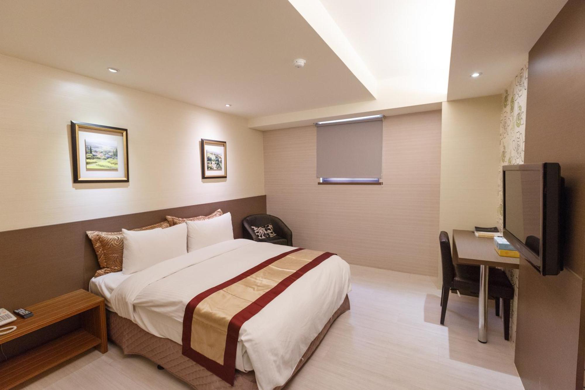 宜都大飯店 Idol Hotel Kaohsiung Eksteriør bilde